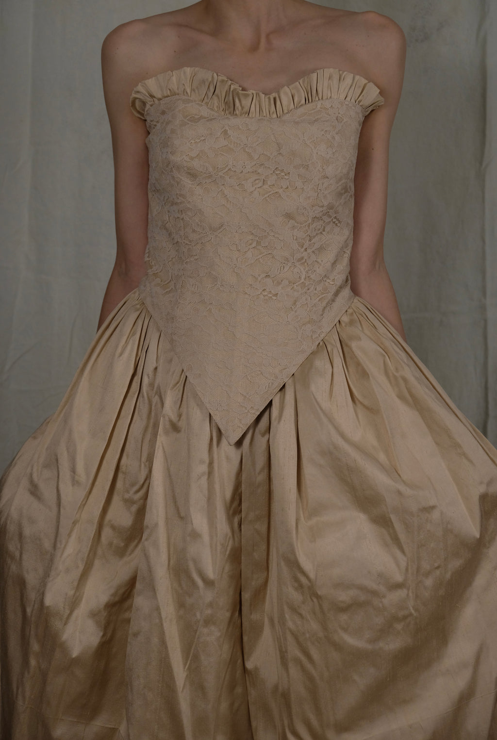 BRIDAL gown